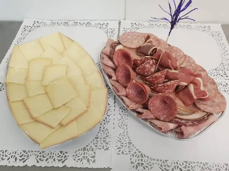 plateau raclette  fromage et charcuterie (1)